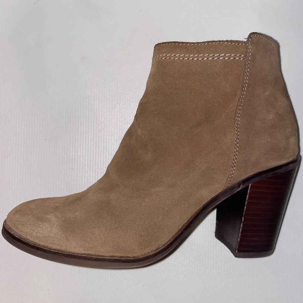 Dolce Vita Booties